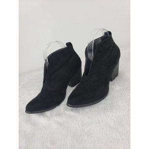 Corky's Boutique Black Pointed Toe Ankle Booties Block Heel Style Holiday Size 8